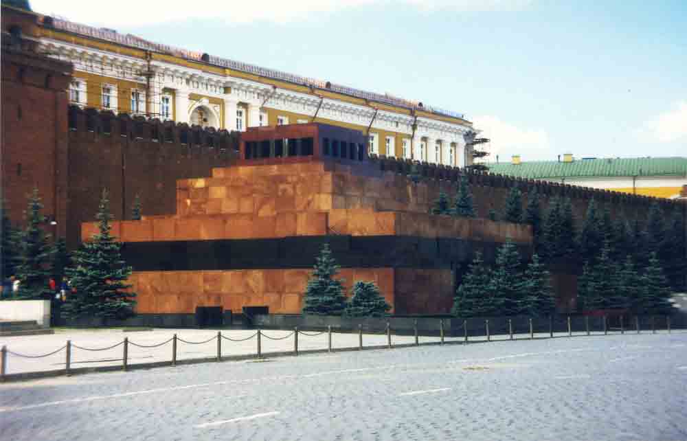 04 - Rusia - Moscu - plaza Roja y mausoleo de Lenin - 1995